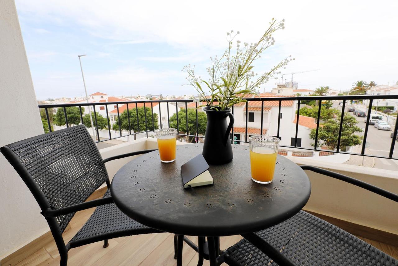 A57 - Lighthouse Apartment In Via Dona Ana Lagos Buitenkant foto